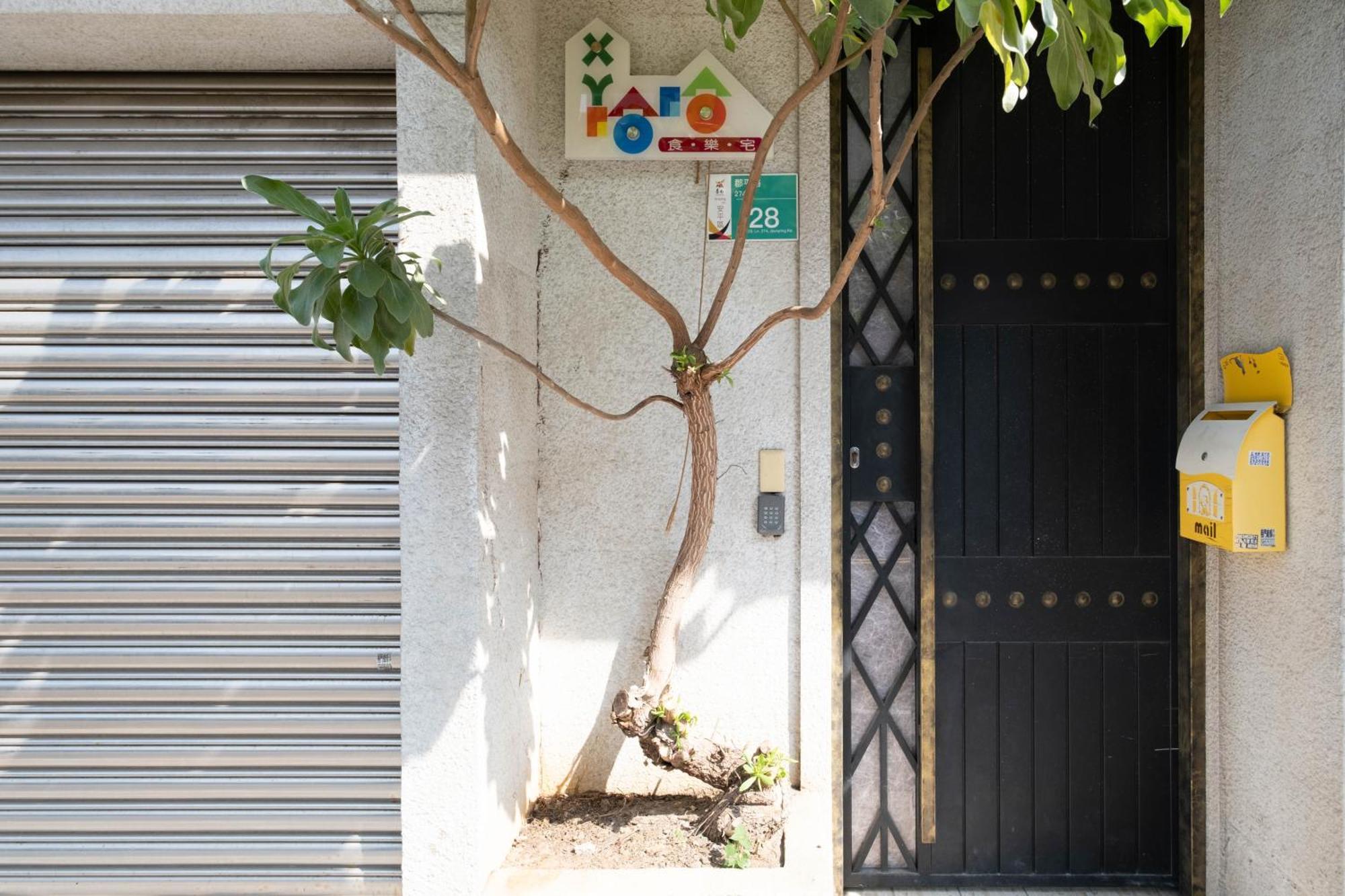 Wow Haha Foodie House Tainan Dış mekan fotoğraf