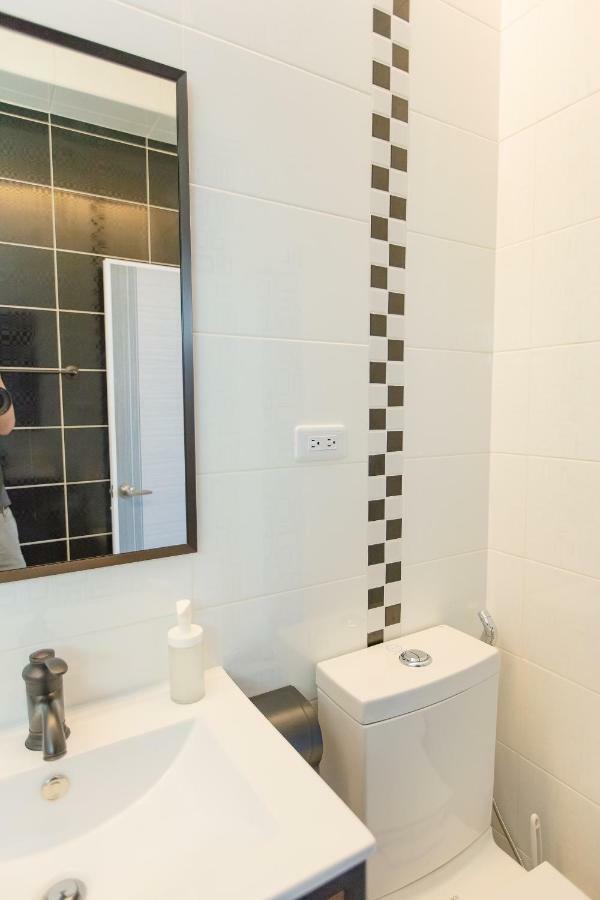 Wow Haha Foodie House Tainan Dış mekan fotoğraf
